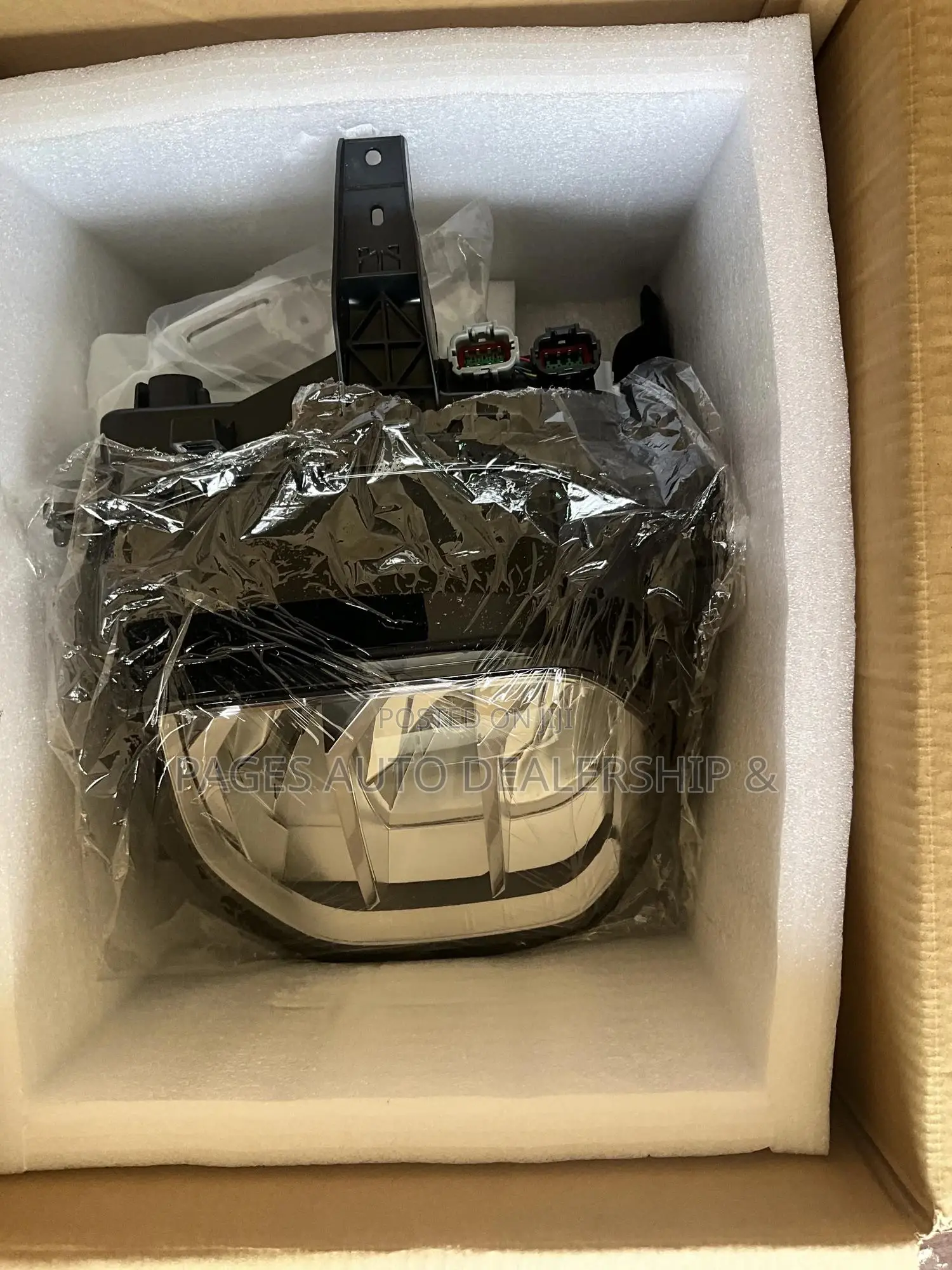 2023 Mitsubishi Outlander Headlights