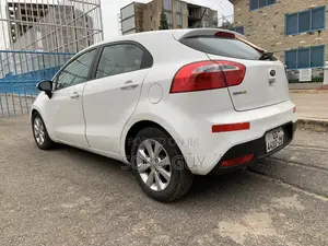 Kia Rio 2013 White