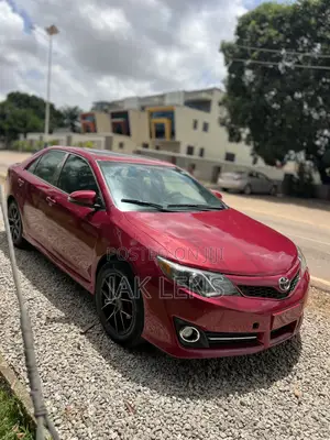 Toyota Camry SE 4dr Sedan (2.5L 4cyl 6A) 2014 Red
