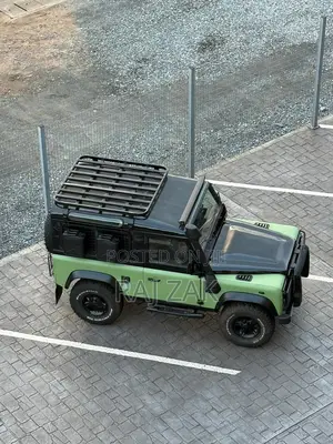 Land Rover Defender 1996 Green