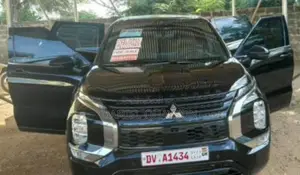 Mitsubishi Outlander SEL Black Edition 2023 Black