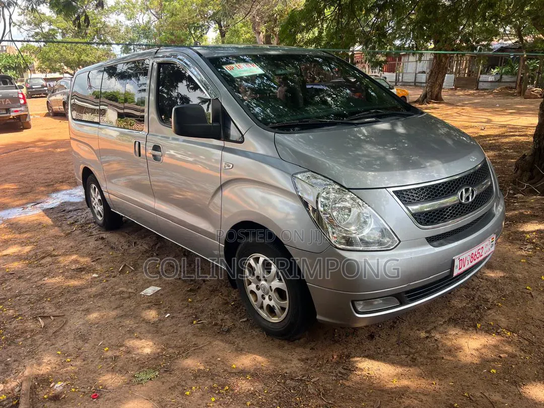 Hyundai Starex 2014 Silver