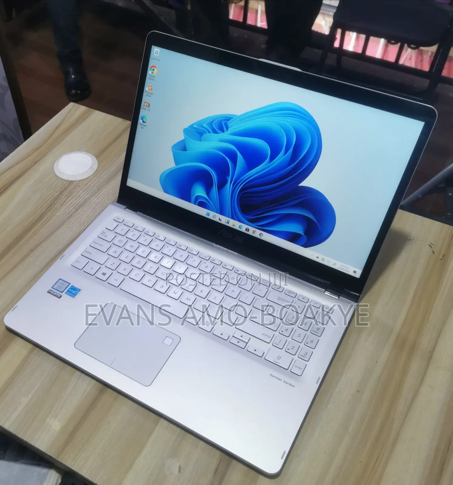 Laptop Asus Q505UA 12GB Intel Core i5 SSD 256GB