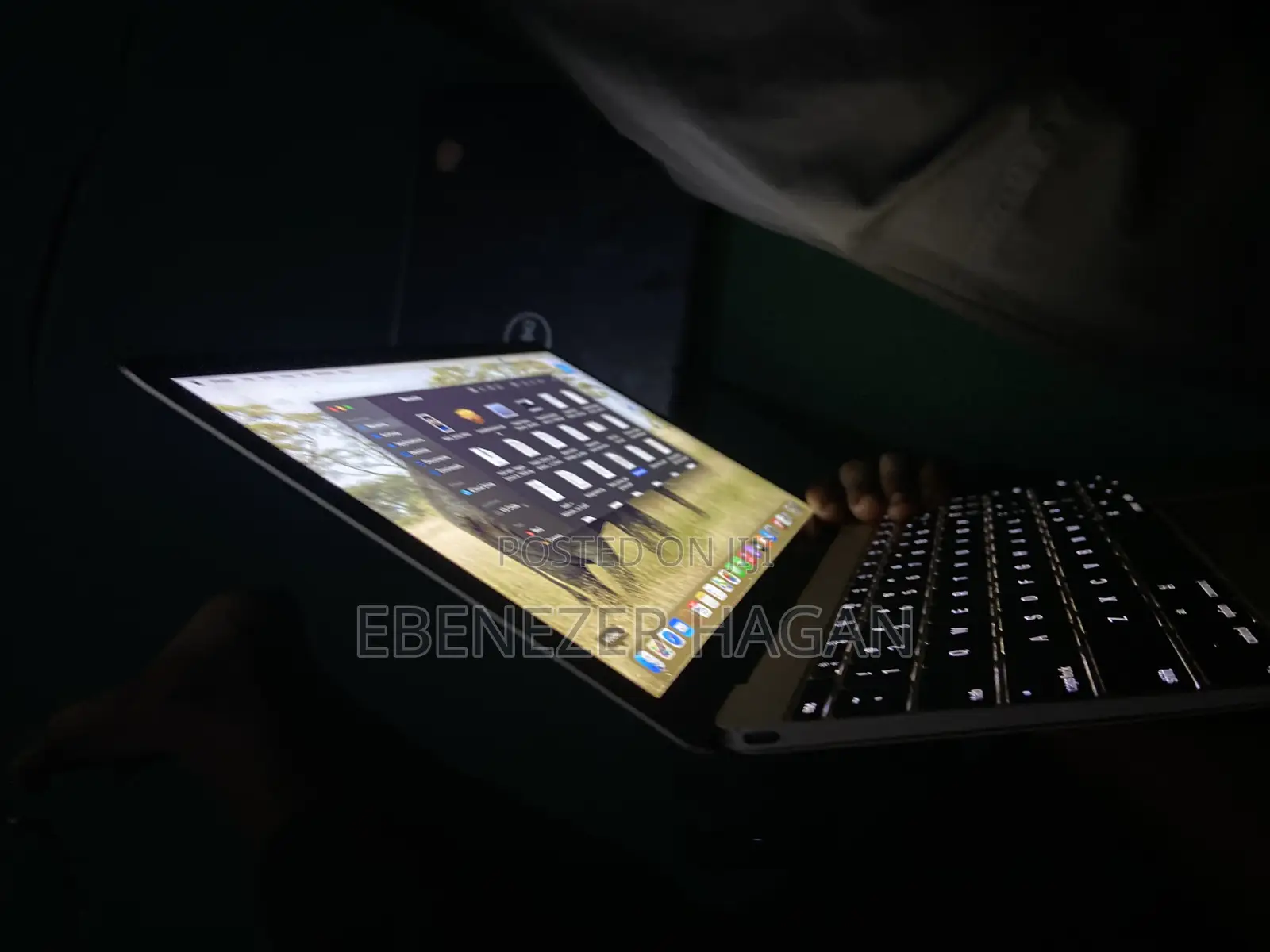 Laptop Apple MacBook 8GB SSD 256GB