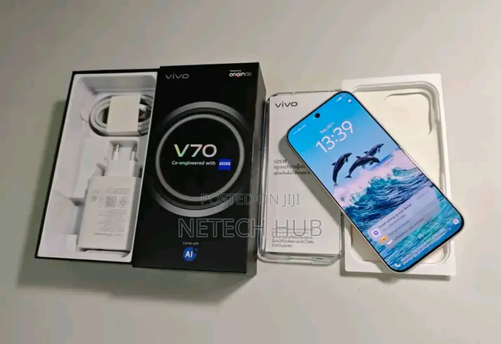New Vivo V70 512 GB Gold