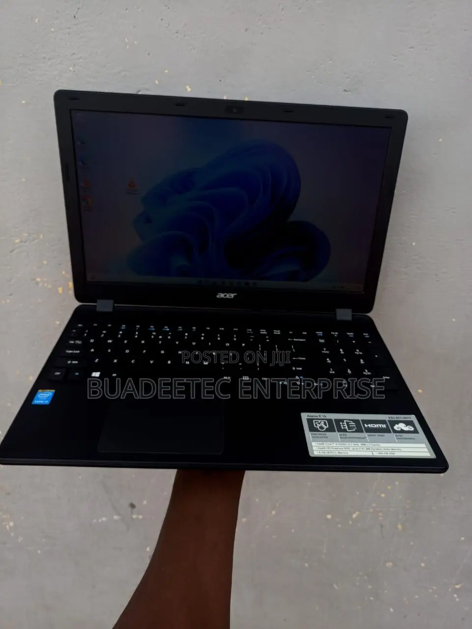 Laptop Acer Aspire ES1-332 8GB Intel Core i3 HDD 500GB