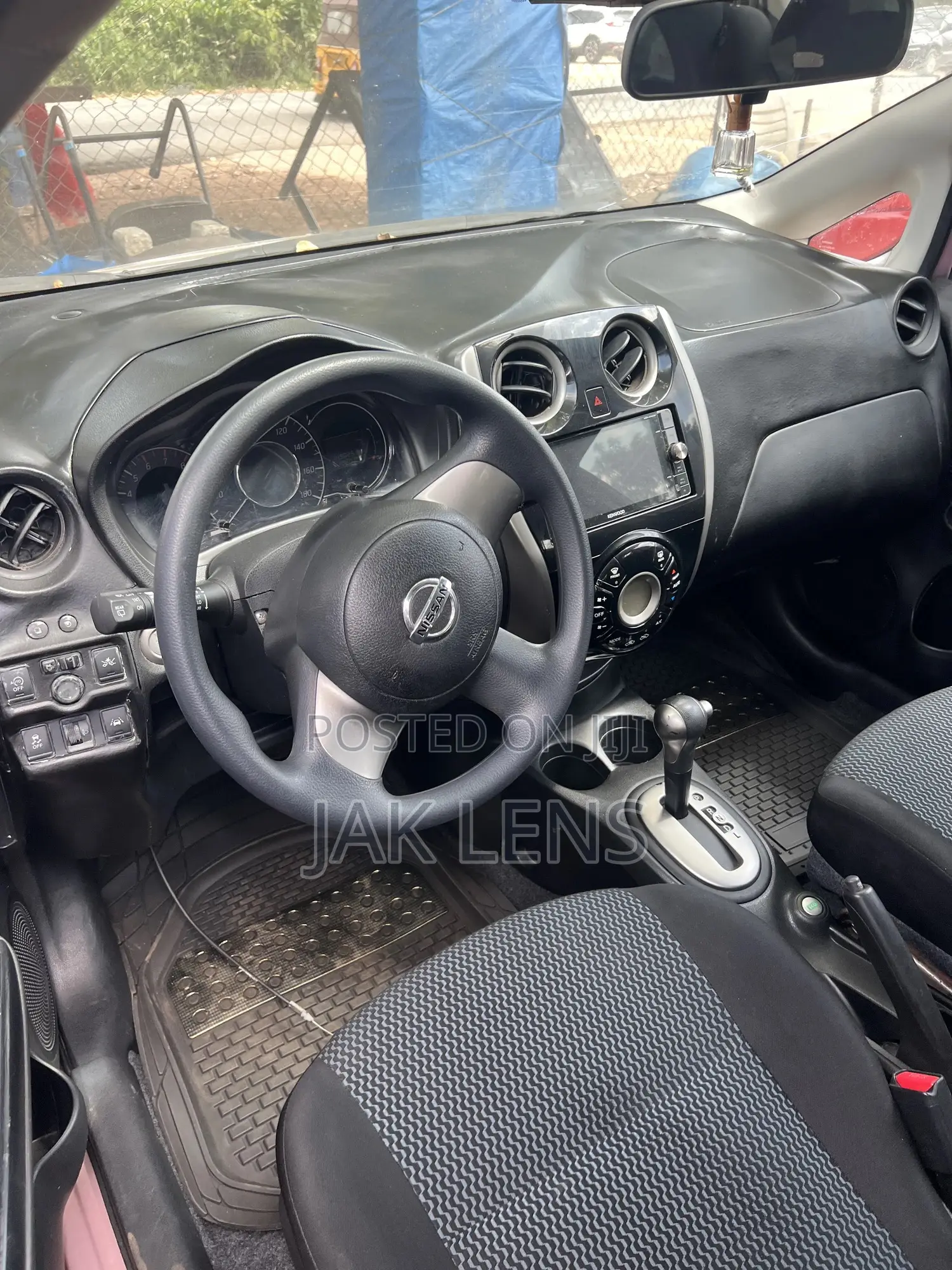 Nissan Note 1.2 Petrol 2016 Pink