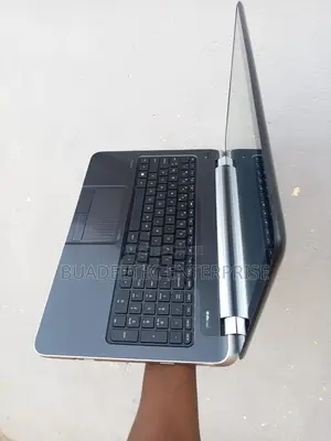 Laptop HP Pavilion TouchSmarT 15 6GB AMD A4 HDD 500GB
