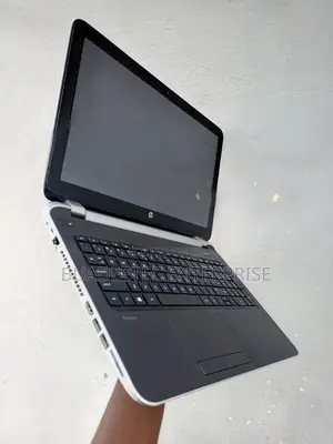 Laptop HP Pavilion TouchSmarT 15 6GB AMD A4 HDD 500GB