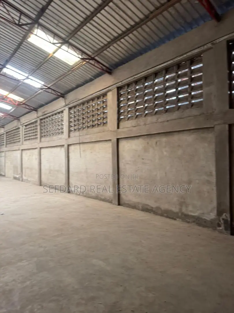 350 SQM Warehouse for Rent at Weija