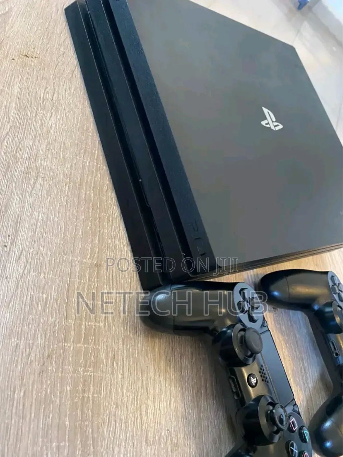Play Station 4 Pro Two Pad