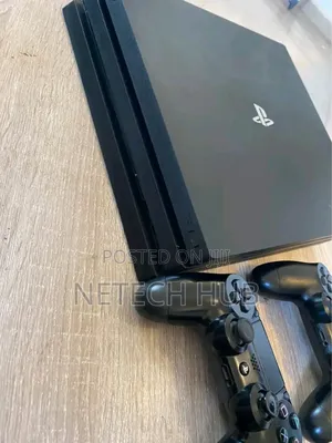 Play Station 4 Pro Two Pad