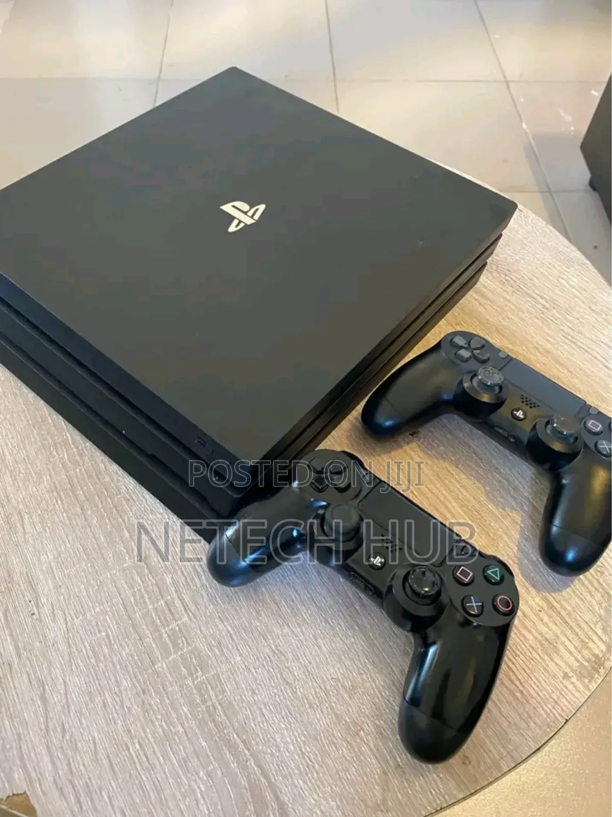Play Station 4 Pro Two Pad