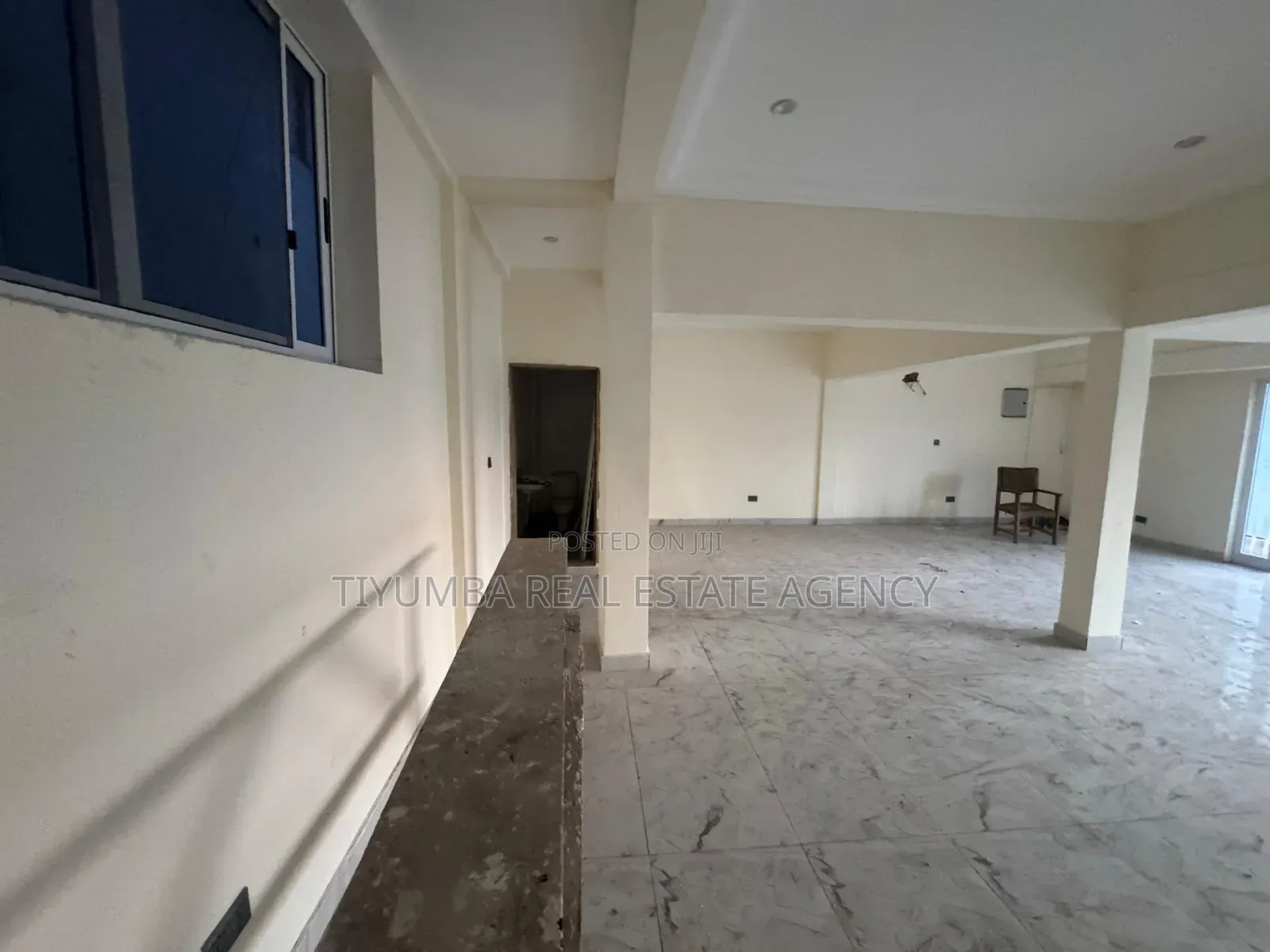 Double Shop Space for Rent at Dzurwulu.