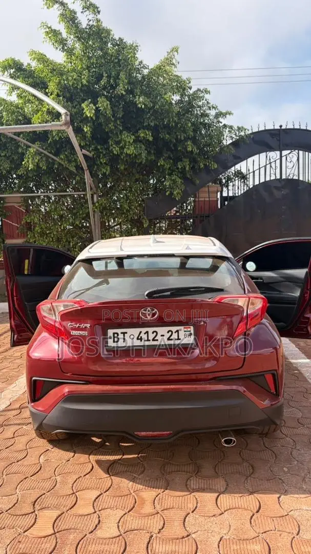 Toyota C-HR 2018 Brown