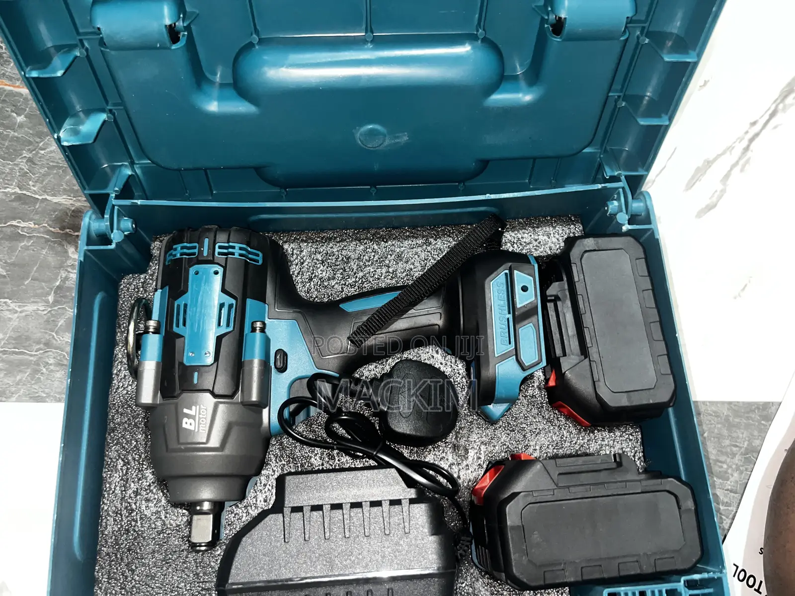 Cordless Impact Wrench