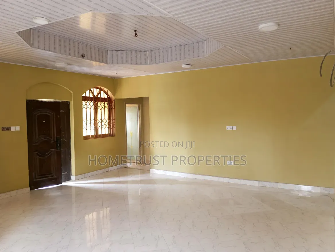 6bdrm Duplex in Pokuase Amanfrom for sale