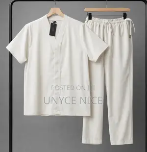 Men’S Classic Two-Piece Casual Set Timeless and Comfortable