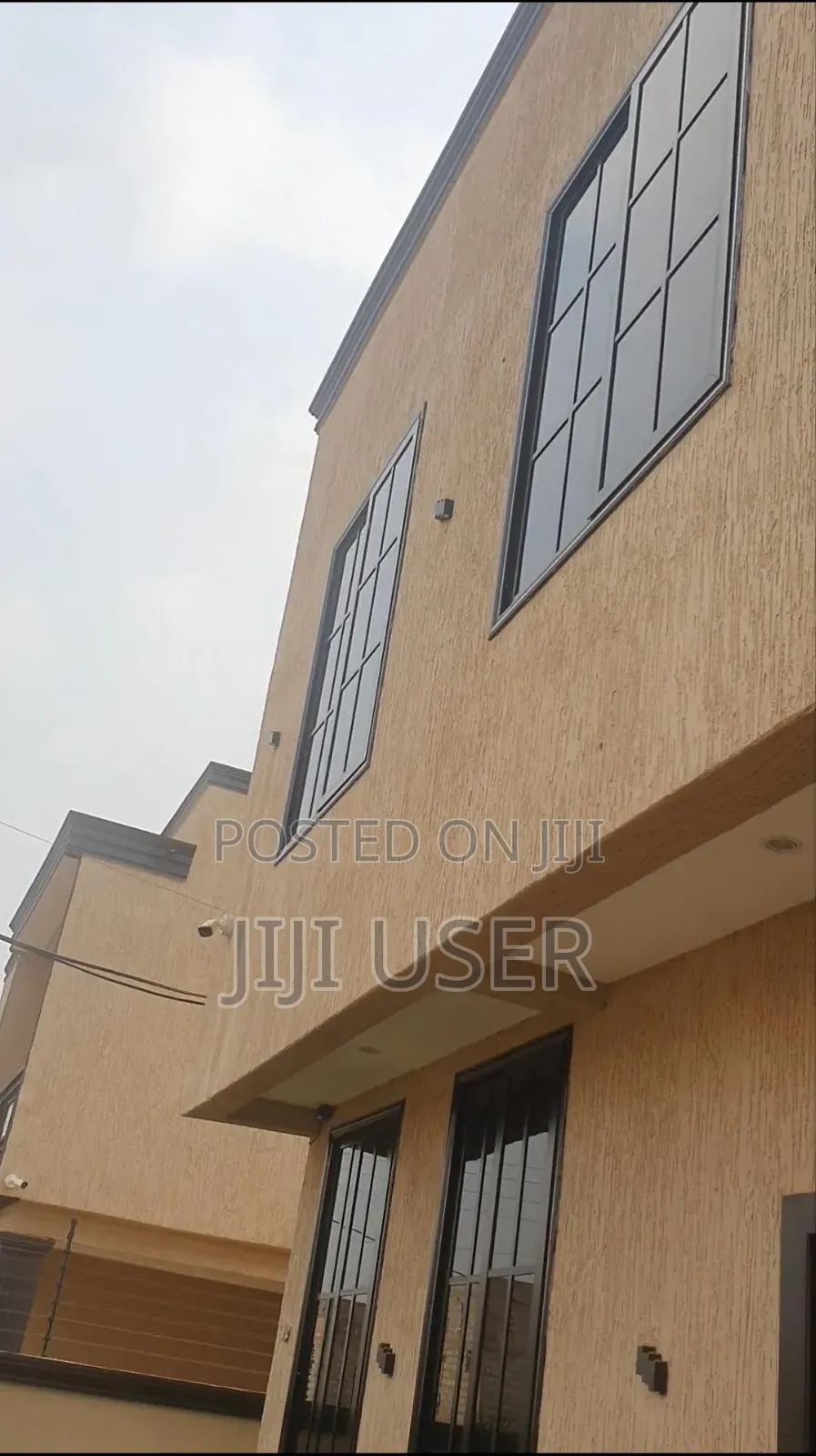 4bdrm House in Berry Homes, Amrahia for sale