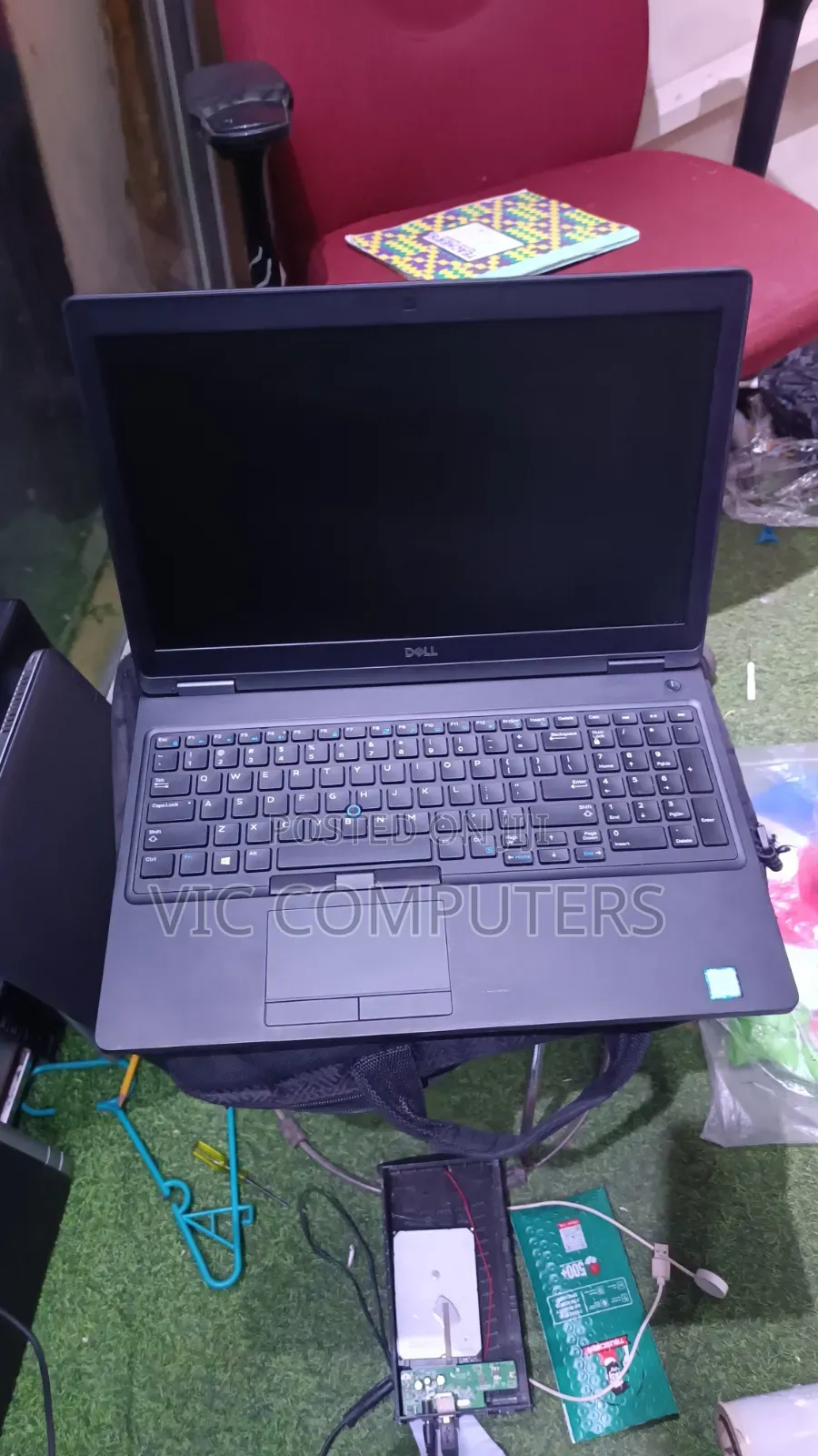 Laptop Dell Latitude 5590 8GB Intel Core i5 HDD+SSD 500GB