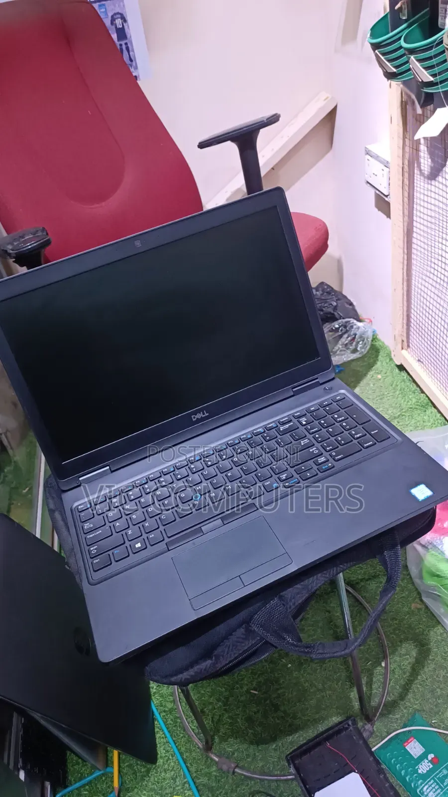 Laptop Dell Latitude 5590 8GB Intel Core i5 HDD+SSD 500GB