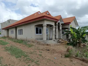 4bdrm House in Asuofia Kokoben, Kumasi Metropolitan for sale