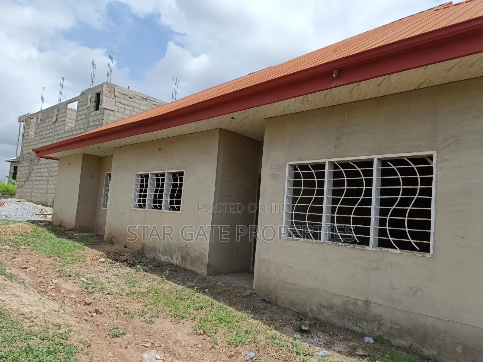 4bdrm House in Asuofia Kokoben, Kumasi Metropolitan for sale