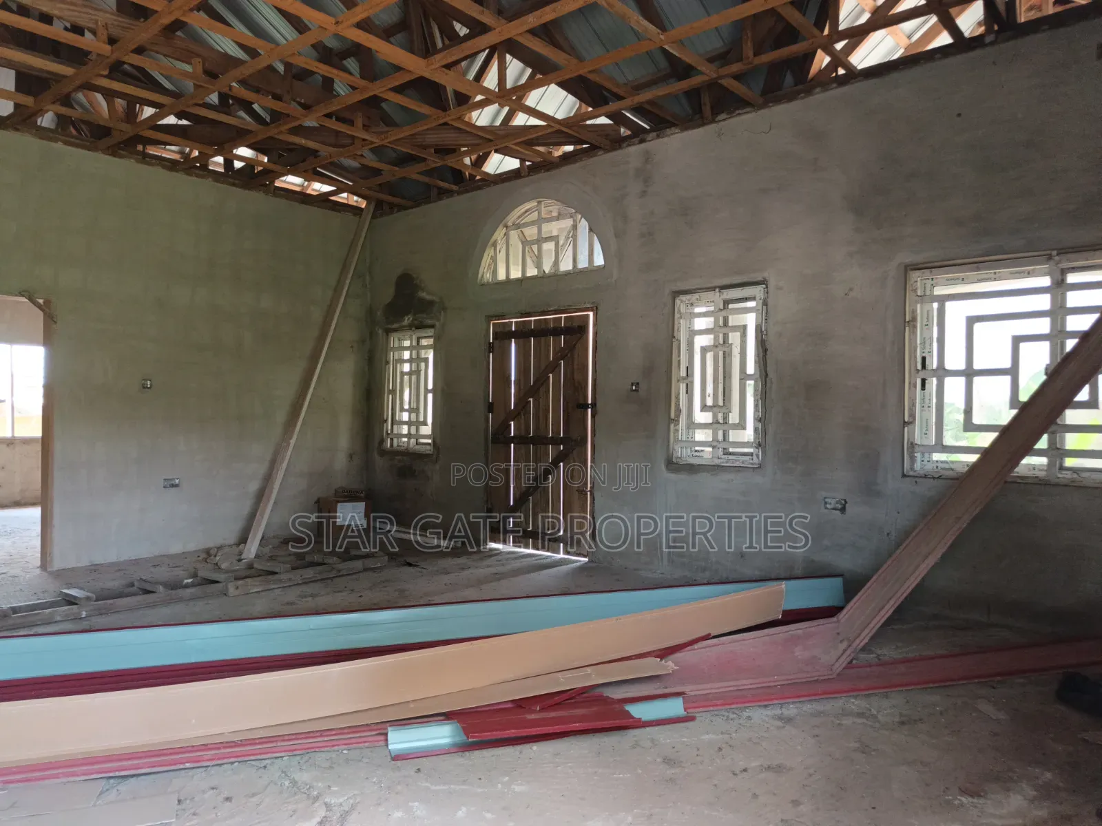 4bdrm House in Asuofia Kokoben, Kumasi Metropolitan for sale