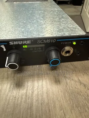 Shure Scm810 8 Channel Mic Mixer Microphone - Black