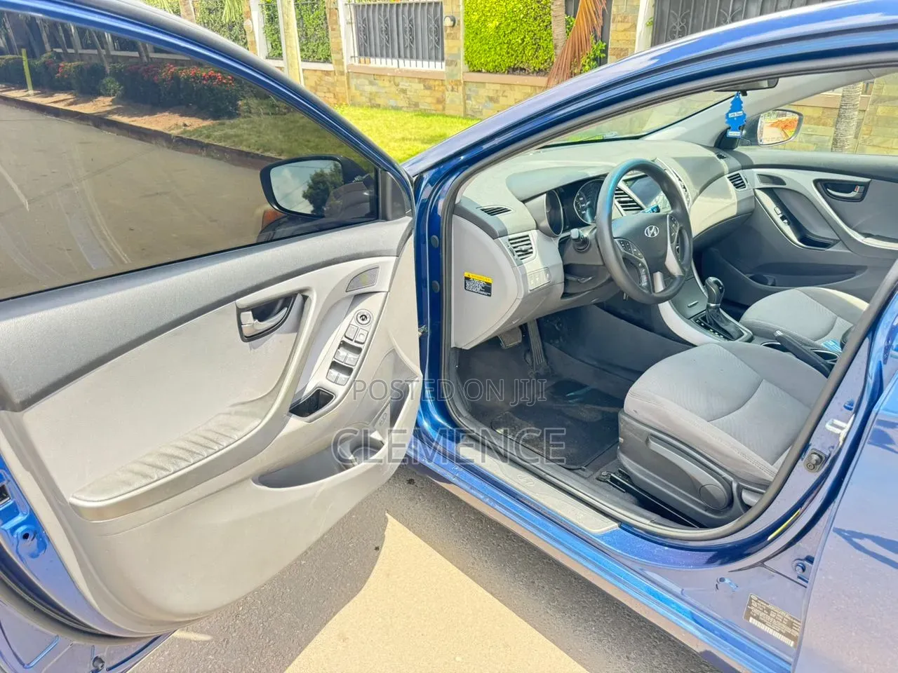 Hyundai Elantra SE Sedan FWD (1.8L 4cyl 6A) 2016 Blue