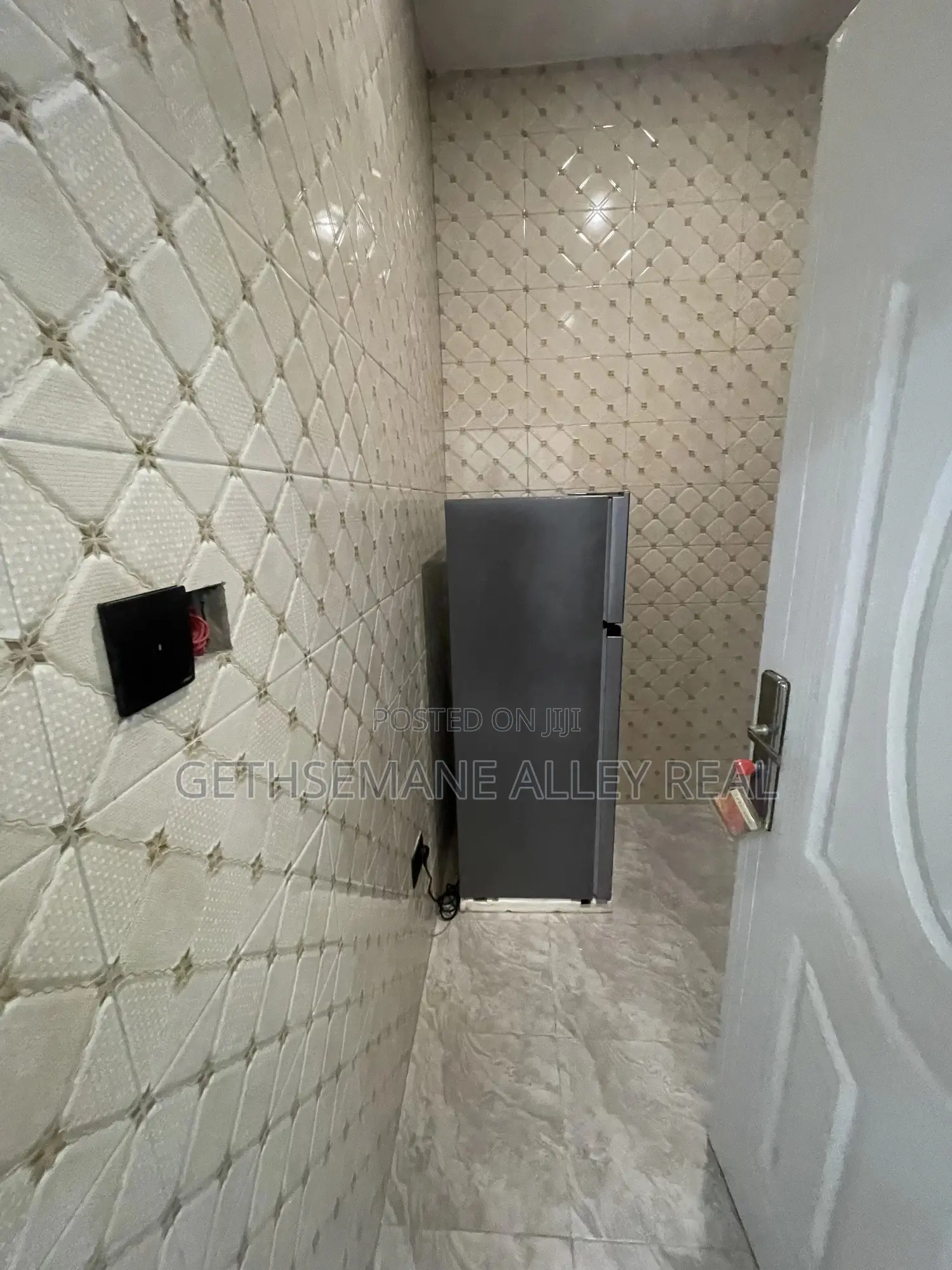 Furnished 1bdrm Apartment in Broadcasting, West for rent