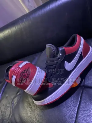 Sneakers Factory