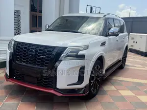 Nissan Patrol 2016 White