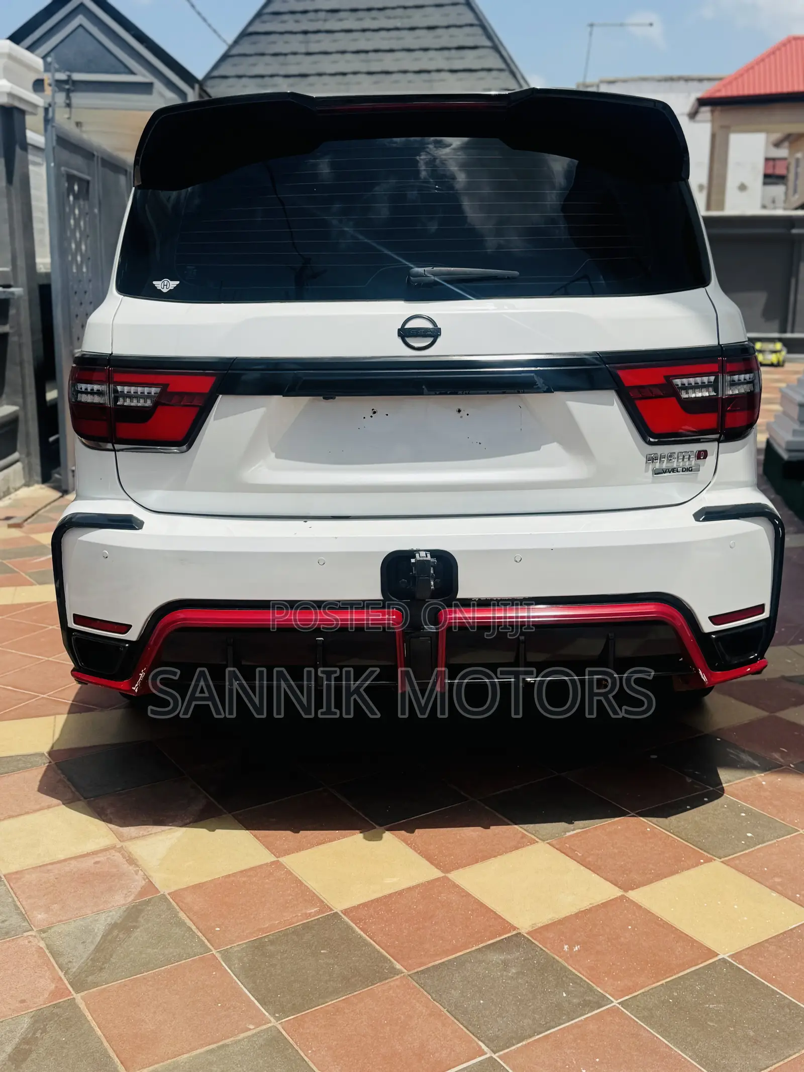 Nissan Patrol 2016 White