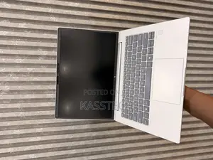 Laptop HP EliteBook 640 G11 8GB AMD Ryzen 5 SSD 256GB