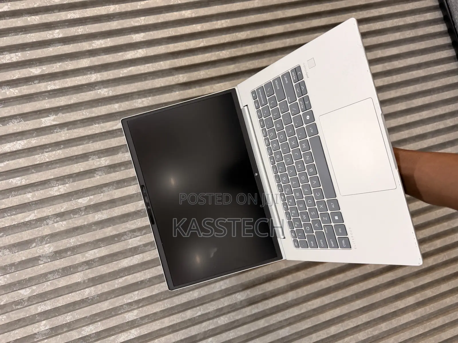 Laptop HP EliteBook 640 G11 8GB AMD Ryzen 5 SSD 256GB