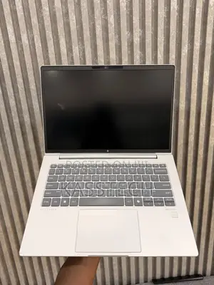 Laptop HP EliteBook 640 G11 8GB AMD Ryzen 5 SSD 256GB