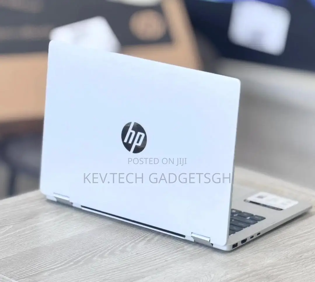 New Laptop HP OmniBook 5 Flip 8GB Intel Core Ultra 5 SSD 512GB