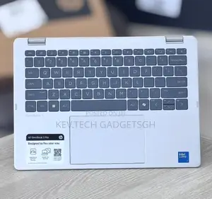 New Laptop HP OmniBook 5 Flip 8GB Intel Core Ultra 5 SSD 512GB