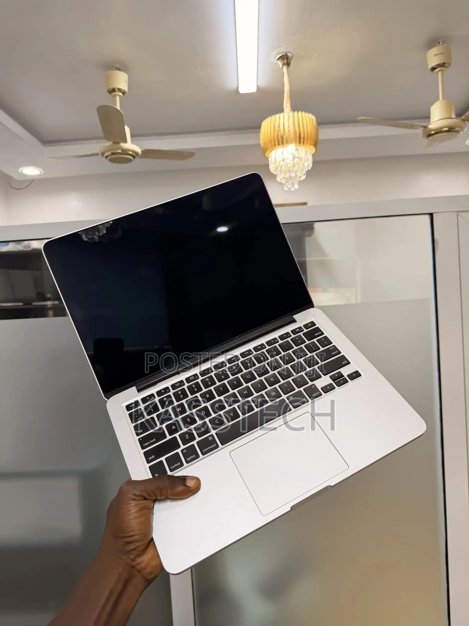 Laptop Apple MacBook Pro 2015 8GB Intel Core i5 SSD 256GB
