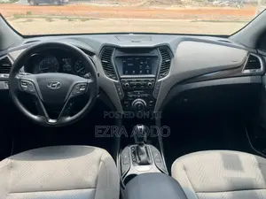 Hyundai Santa Fe Limited Ultimate AWD 2018 Silver