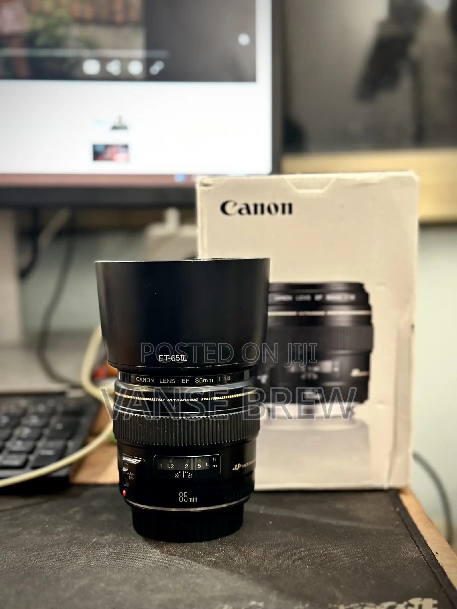 Canon 85mm 1.8 With Box and Hood