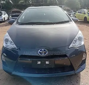 Toyota Aqua 2014 Gray