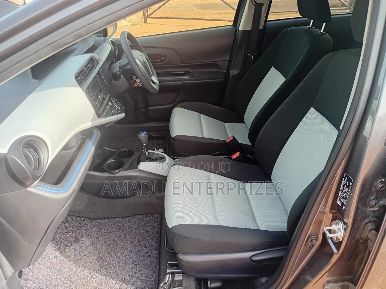 Toyota Aqua 2014 Gray