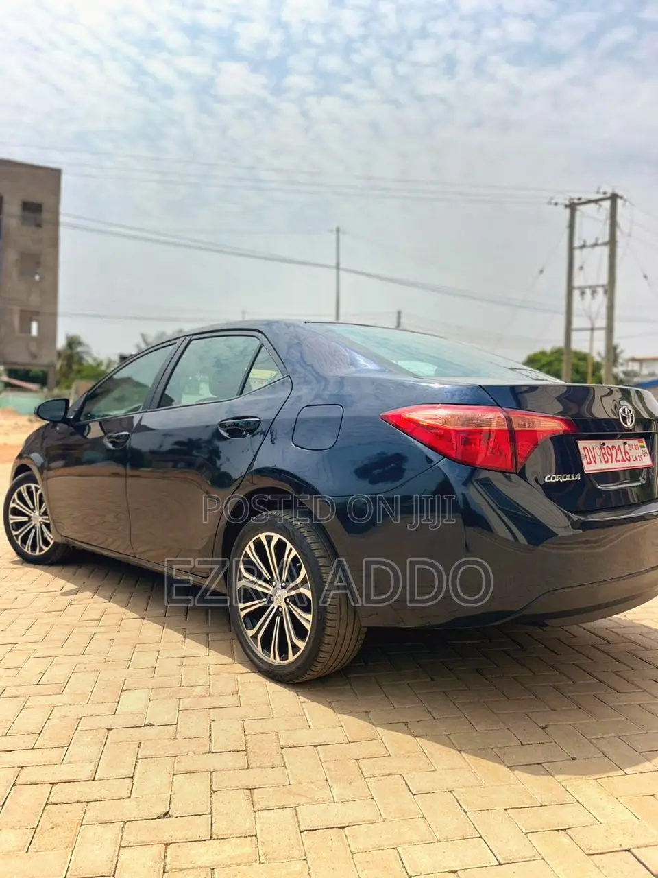 Toyota Corolla LE (1.8L 4cyl 2A) 2019 Black
