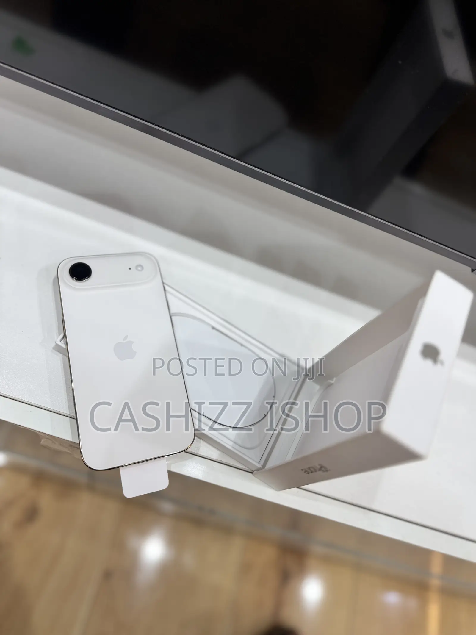 Apple iPhone Air 256 GB White