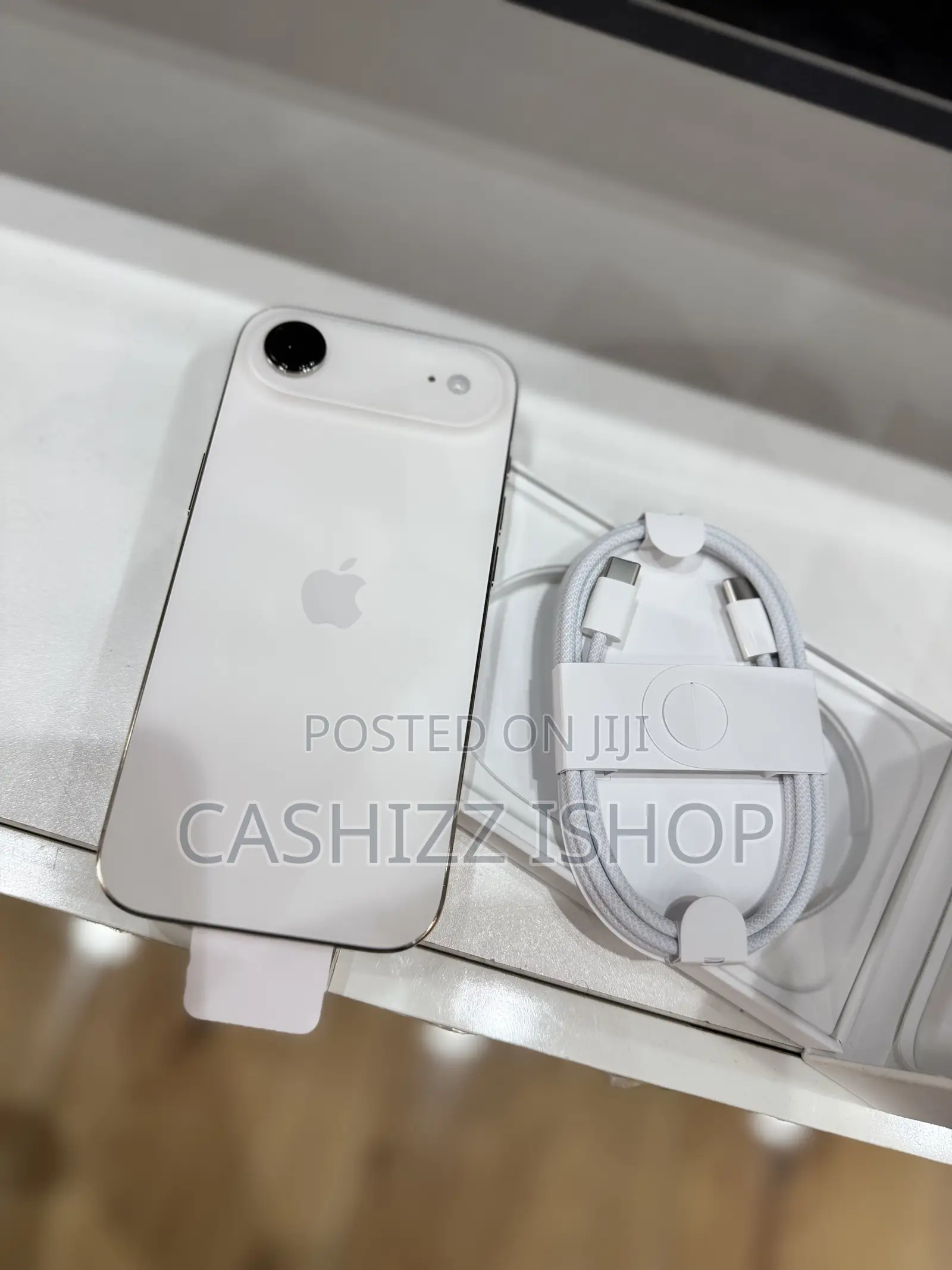 Apple iPhone Air 256 GB White