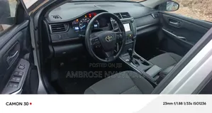 Toyota Camry LE 4dr Sedan (2.5L 4cyl 6A) 2015 Silver