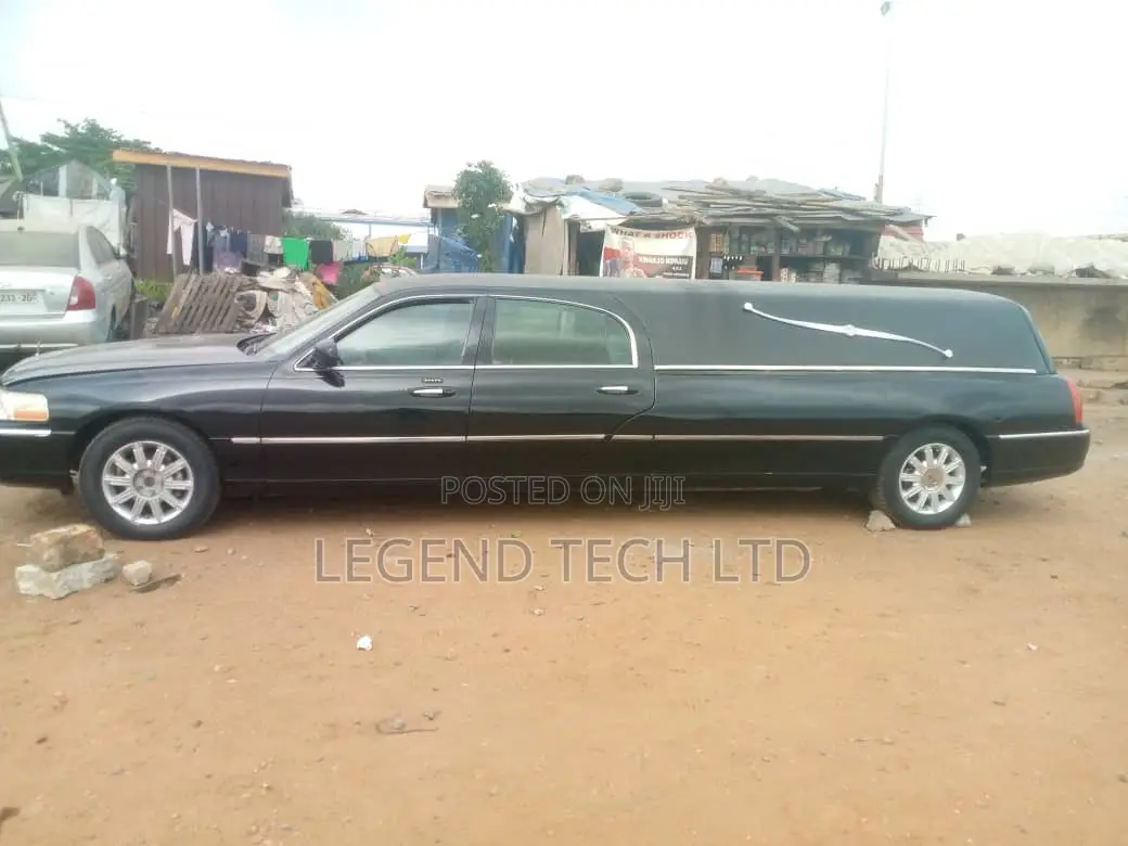 Limo Hearse for Rentals Funeral (Black)