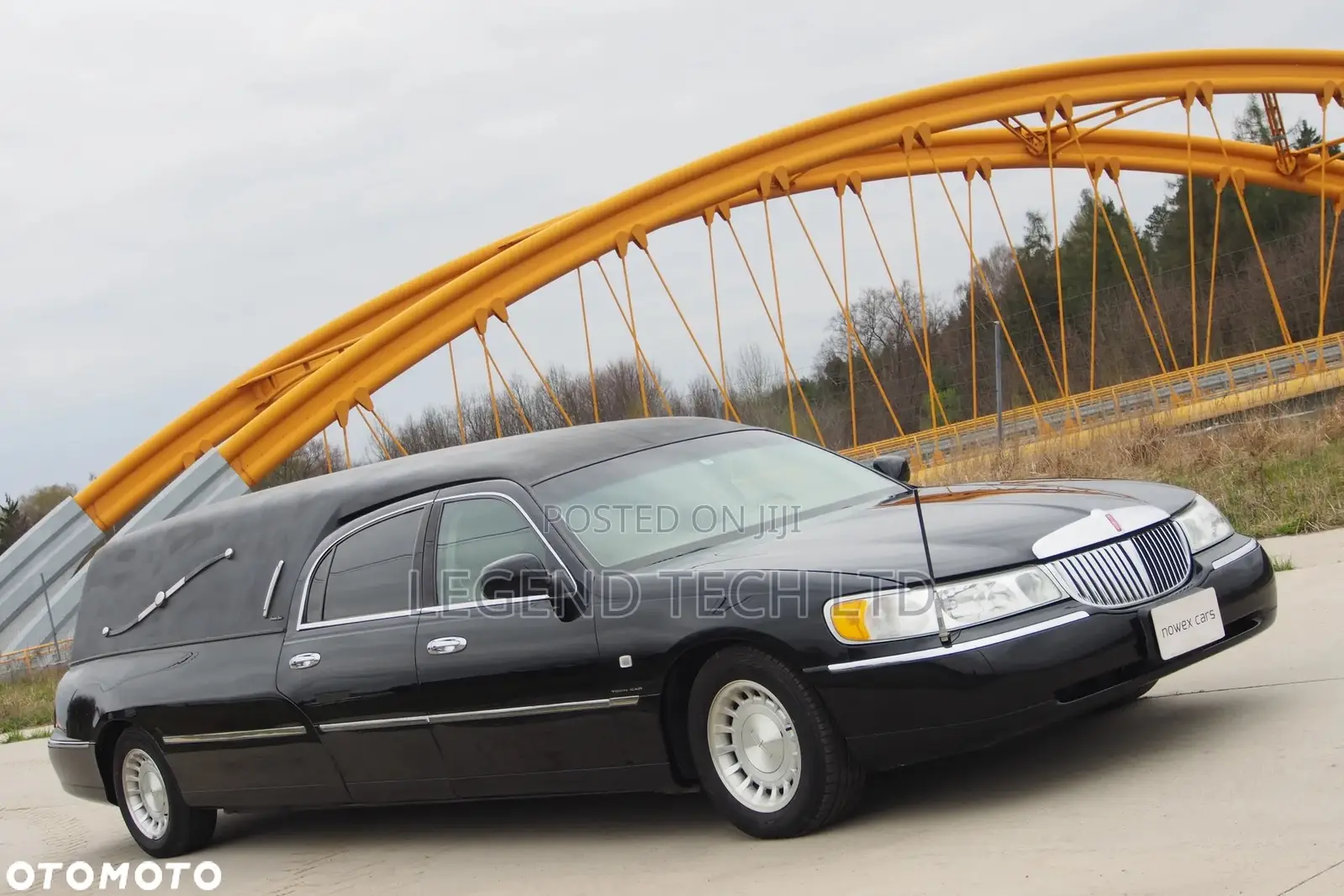 Limo Hearse for Rentals Funeral (Black)